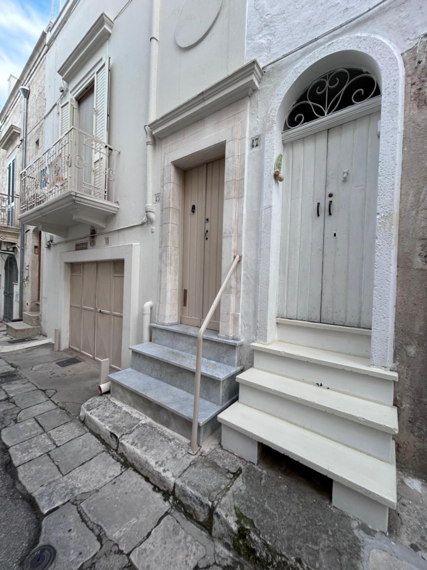 オストゥーニ Casa Della Nonnaヴィラ エクステリア 写真