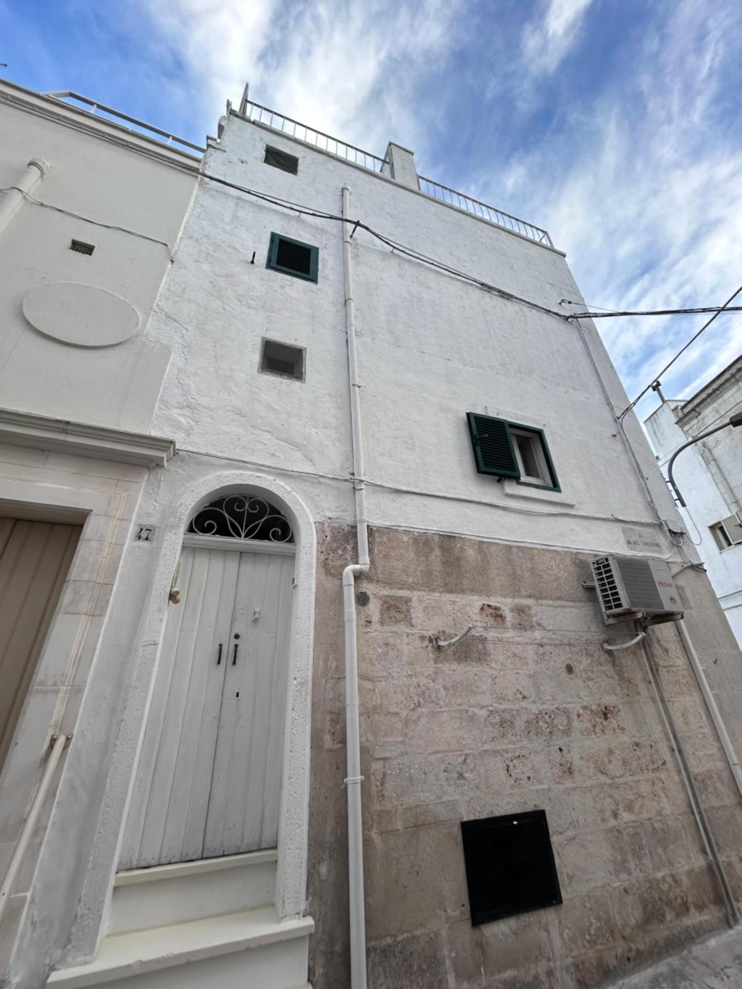 オストゥーニ Casa Della Nonnaヴィラ エクステリア 写真